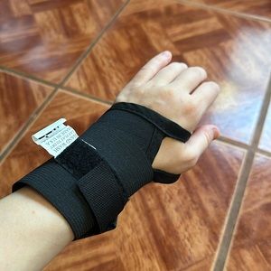 Wrist wrap